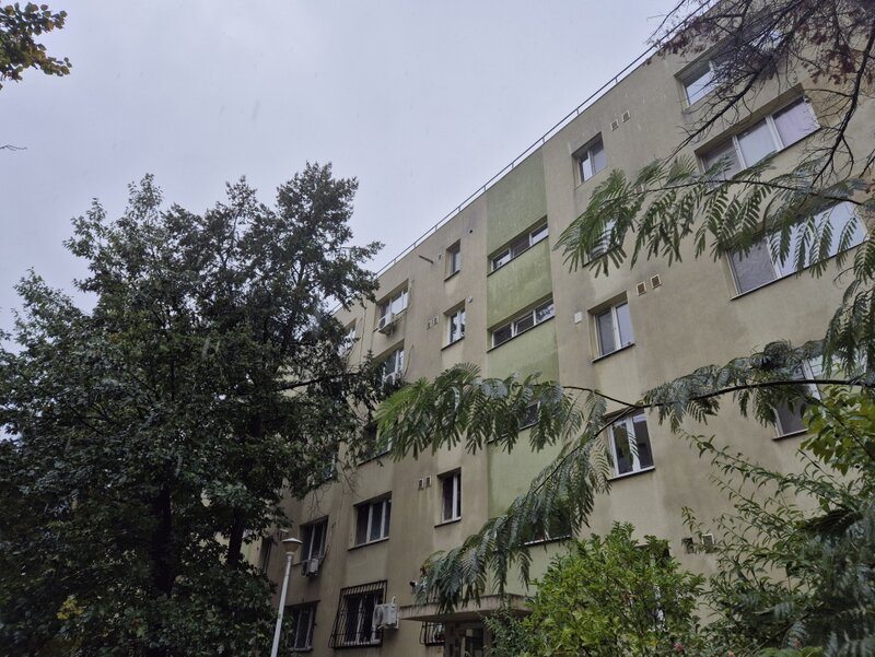 Drumul Taberei, Parc Moghioros, decomandat, bloc reabilitat.